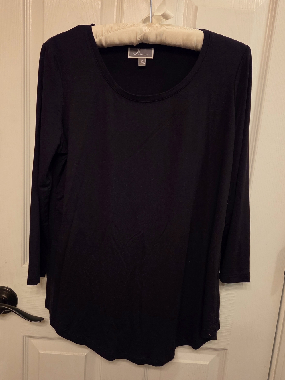 JM Collection Black Long-Sleeve Scoop Neck Top